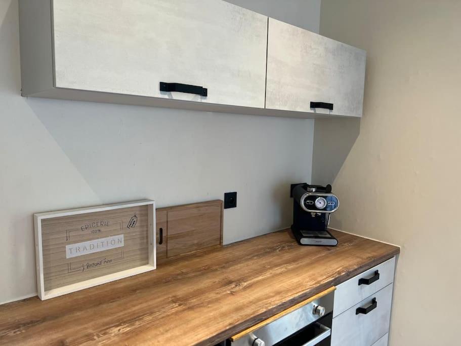 Maison En Bois A Entrechaux Ngoại thất bức ảnh
